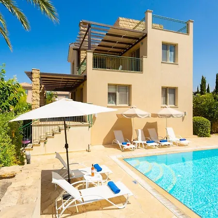 Serenity Villa Polis